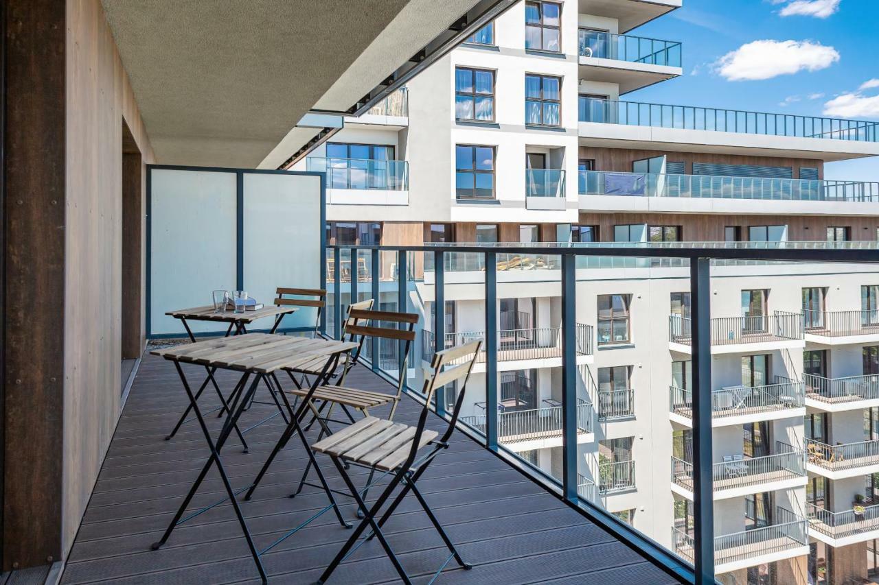 Apartment Walonska With Free Parking Wroclaw By Noclegi Renters Екстер'єр фото