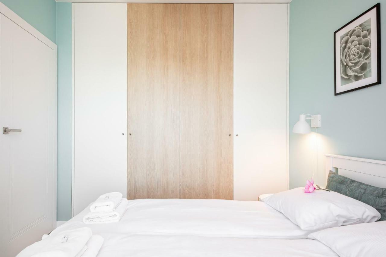 Apartment Walonska With Free Parking Wroclaw By Noclegi Renters Екстер'єр фото